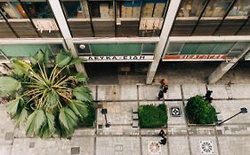 Triple A - Between 3 Squares - Monastiraki & Syntagma & Psiry - Free Parking!